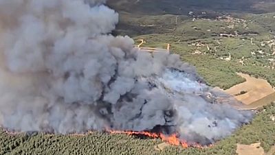 Imatge de l'incendi al Pla de Manlleu