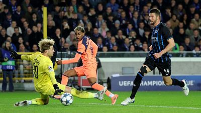 El Barcelona rescata un empate en Brujas en un nuevo partido loco de Champions League