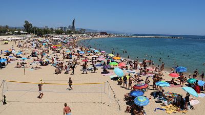 Catalunya afronta el dia més sufocant de l'episodi amb màximes que poden arribar als 40 graus