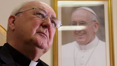 El camarlengo Kevin Farrell: encargado de constatar la muerte del papa y administrador en funciones