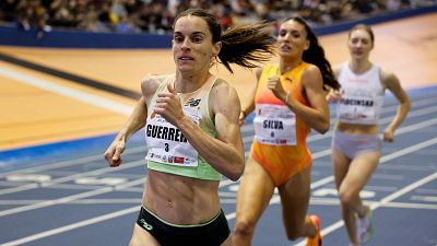 Esther Guerrero, en cabeza en una carrera de esta temporada de atletismo en pista cubierta Esther Guerrero, en cabeza en una carrera de esta temporada de atletismo en pista cubierta