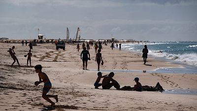 Baleares y Canarias aspiran a mantener sus cifras de turismo pese a la tormenta económica de Alemania y Reino Unido
