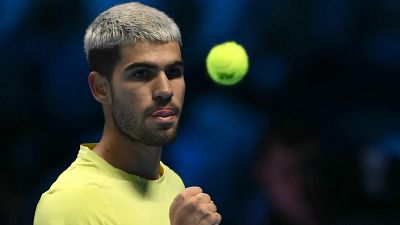 Un brillante Alcaraz acaba por la vía rápida con Auger-Aliassime y buscará ser 'maestro' ante Sinner