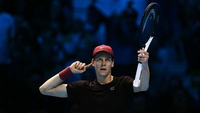 El ‘maestro’ Sinner da una lección a Alcaraz y revalida el título de las ATP Finals