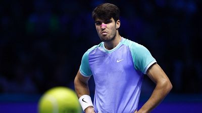 Alexander Zverev despide a  Carlos Alcaraz en las ATP Finals