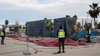 El castillo hinchable en el que murieron dos niñas tenía cuerdas rotas y gastadas, según un informe policial