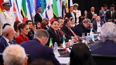 La Celac critica con dureza las deportaciones y los encarcelamientos de migrantes por parte de EE.UU.