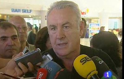 Centenares de personas apoyan en Lanzarote la causa de Aminetou Haidar