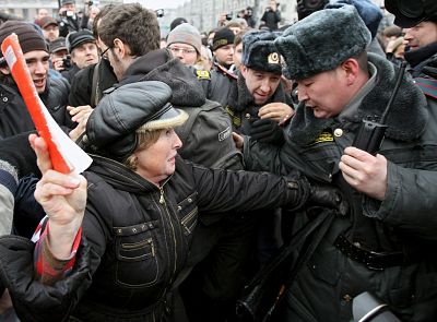 Cerca de 70 opositores detenidos en Moscú en protestas por el 'Día de la ira'