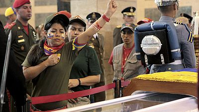 Despedida en la capilla ardiente de Hugo Chávez Despedida en la capilla ardiente de Hugo Chávez
