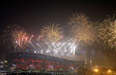 La pirotecnia, inventada por los chinos, ha protagonizado gran parte de la ceremonia de inauguración de los Juegos Olímpicos.