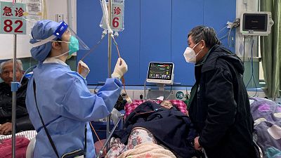 China notifica casi 13.000 nuevas muertes por COVID en seis días