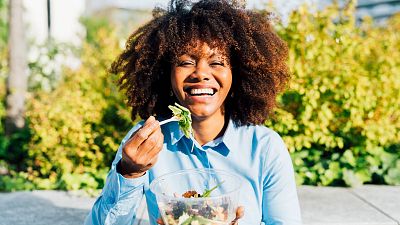 Las claves para tener una vida equilibrada y saludable, según Julio Basulto