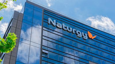 La CNMC multa con más de cinco millones a la distribuidora eléctrica de Naturgy por "restringir la competencia"