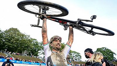 Colbrelli sobrevive y gana una espectacular París-Roubaix pasada por agua y barro