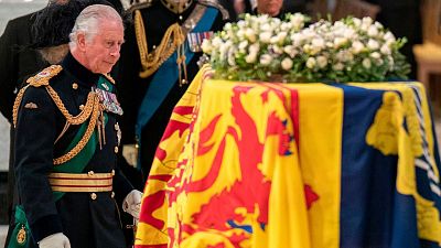 La Commonwealth se asoma a un futuro incierto sin Isabel II: "Carlos no tiene la misma autoridad moral"