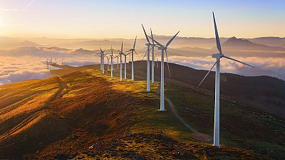 ¿Cómo se puede frenar el precio de la luz? De la bajada de impuestos a intervenir los beneficios de las eléctricas