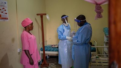 La República Democrática del Congo identifica 1.028 casos sospechosos de ébola, 255 de ellos confirmados