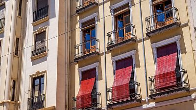 La ley que limita los alquileres de temporada arranca su tramitación en el Congreso con el apoyo de Junts