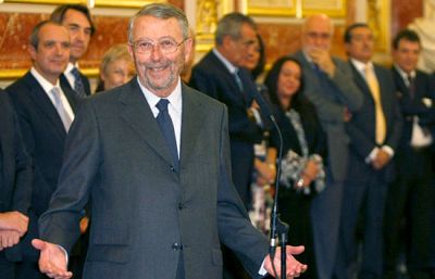 Alberto Oliart es el nuevo presidente de la CRTVE | Ver Alberto Oliart es el nuevo presidente de la CRTVE | Ver