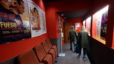 Los mayores de 65 años podrán seguir yendo al cine los martes, por dos euros, hasta julio de 2027