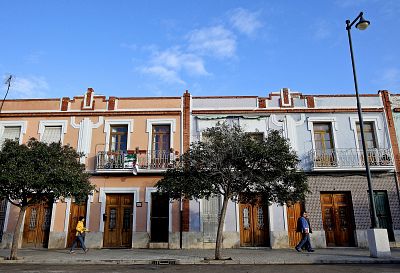 El Constitucional admite el recurso del Gobierno contra la ley del Cabanyal y paraliza los derribos