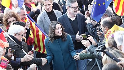 Los mensajes sobre la Constitución centran la jornada en la campaña electoral catalana Los mensajes sobre la Constitución centran la jornada en la campaña electoral catalana