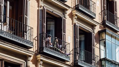 Consumo identifica más de 15.200 pisos turísticos ilegales en Madrid y pide al ayuntamiento eliminar sus anuncios