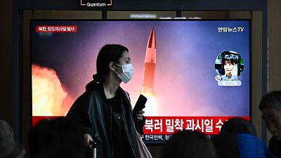 Corea del Norte lanza varios misiles balísticos al mar del Este mientras Blinken visita Seúl
