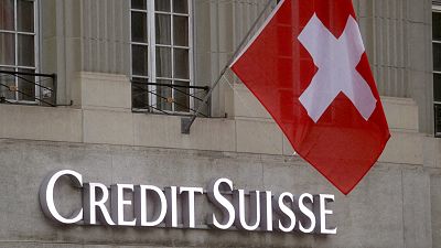 El Banco Suizo proporcionará liquidez al Credit Suisse si la necesita tras cundir el miedo en el sector bancario