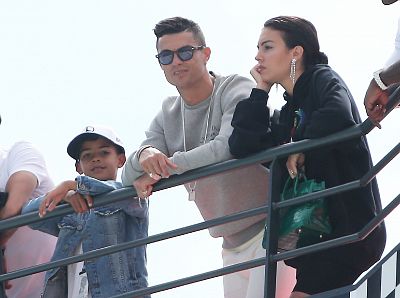 El hijo de Cristiano Ronaldo se abre cuenta en Instagram y consigue más medio millón de seguidores en unas horas