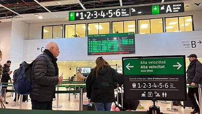 Crónica de un viaje con la Alta Velocidad a medio gas