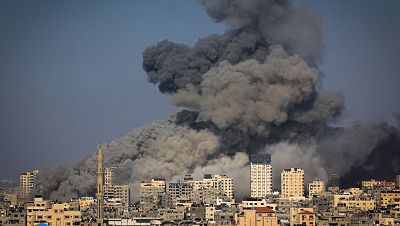 Los bombardeos y el bloqueo de suminstros golpean a la población de Gaza Los bombardeos y el bloqueo de suminstros golpean a la población de Gaza