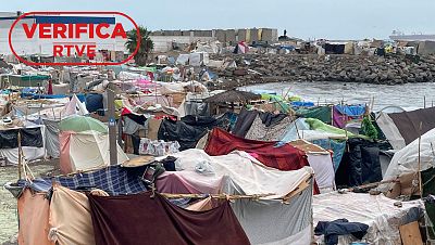 Imagen de la playa de Benítez en Ceuta el 20 de septiembre con el sello VerificaRTVE. Imagen de la playa de Benítez en Ceuta el 20 de septiembre con el sello VerificaRTVE.