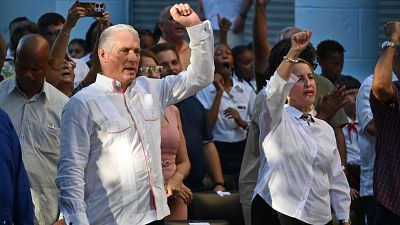 Cuba flexibiliza la inversión extranjera y amplía el espacio del sector privado en plena crisis económica