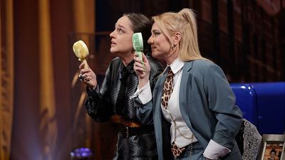 Laura Weissmahr y Henar Álvarez en 'Al cielo con ella' Laura Weissmahr y Henar Álvarez en 'Al cielo con ella'