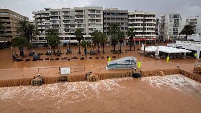 La dana Alice inunda calles en la Comunidad Valenciana y obliga a cancelar vuelos en Ibiza, donde siguen las lluvias