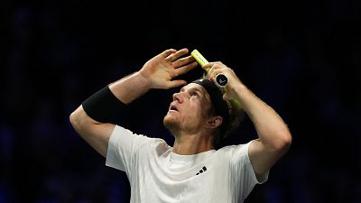 Alejandro Davidovich cae en París Alejandro Davidovich cae en París