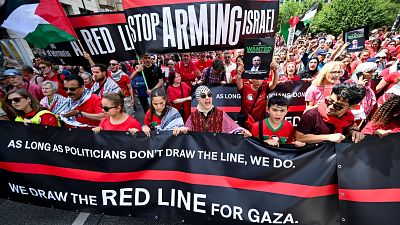 Decenas de miles de personas "trazan una línea roja” en Bruselas contra la guerra en Gaza