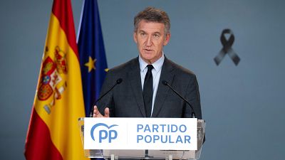 Feijóo dice que los españoles tienen derecho a saber el estado de sus infraestructuras: "El dolor no nos obliga a callar"