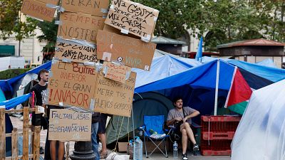 Más límites a los fondos buitre y 10.000 millones para cubrir la entrada de una casa: los nuevos decretos de vivienda