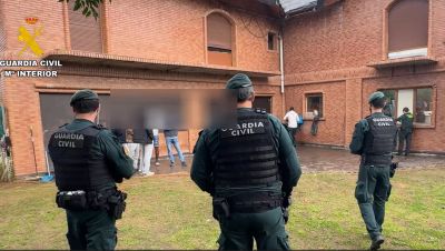 La Guardia Civil desmantela un chalet en La Rioja que alojaba a migrantes para explotarlos laboralmente