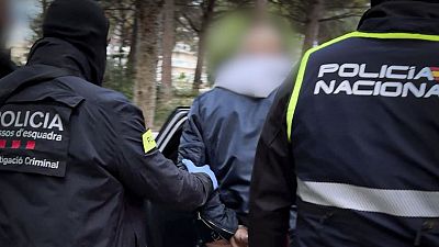 Un home detingut en el marc del dispositiu policial contra una organització amb epicentre a Catalunya implicada en assalts violents i tràfic de drogues Un home detingut en el marc del dispositiu policial contra una organització amb epicentre a Catalunya implicada en assalts violents i tràfic de drogues