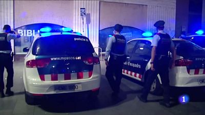 Detenen el presumpte autor de cinc agressions sexuals a l'Hospitalet de Llobregat i Barcelona Detenen el presumpte autor de cinc agressions sexuals a l'Hospitalet de Llobregat i Barcelona