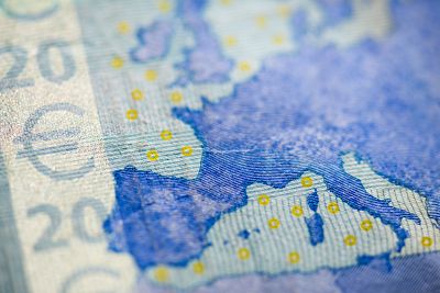 La deuda pública marca un récord en marzo con 1,45 billones de euros