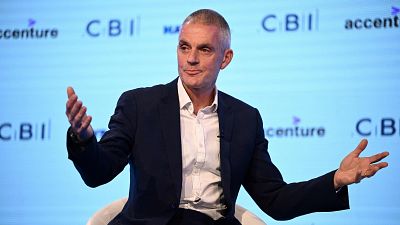 Dimite el director general de la BBC tras las críticas por la edición de un discurso de Trump en un documental