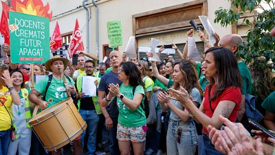 Dimiten más de 270 directivos de centros educativos valencianos en apoyo a la huelga, que vive su novena jornada