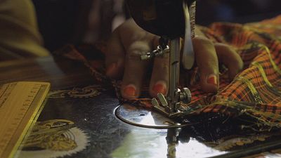 El precio de lo barato: la esclavitud moderna que esconde la industria de la moda