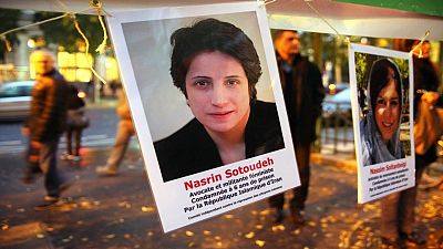 Nasrin Sotoudeh, 38 años de prisión y 148 latigazos por defender los derechos de las mujeres iraníes