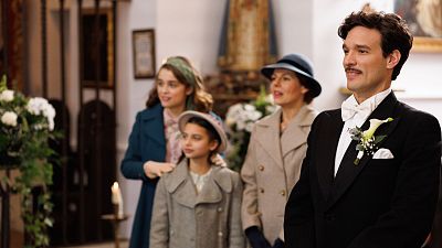 Doña Carla destroza la boda de Íñigo y Matilde